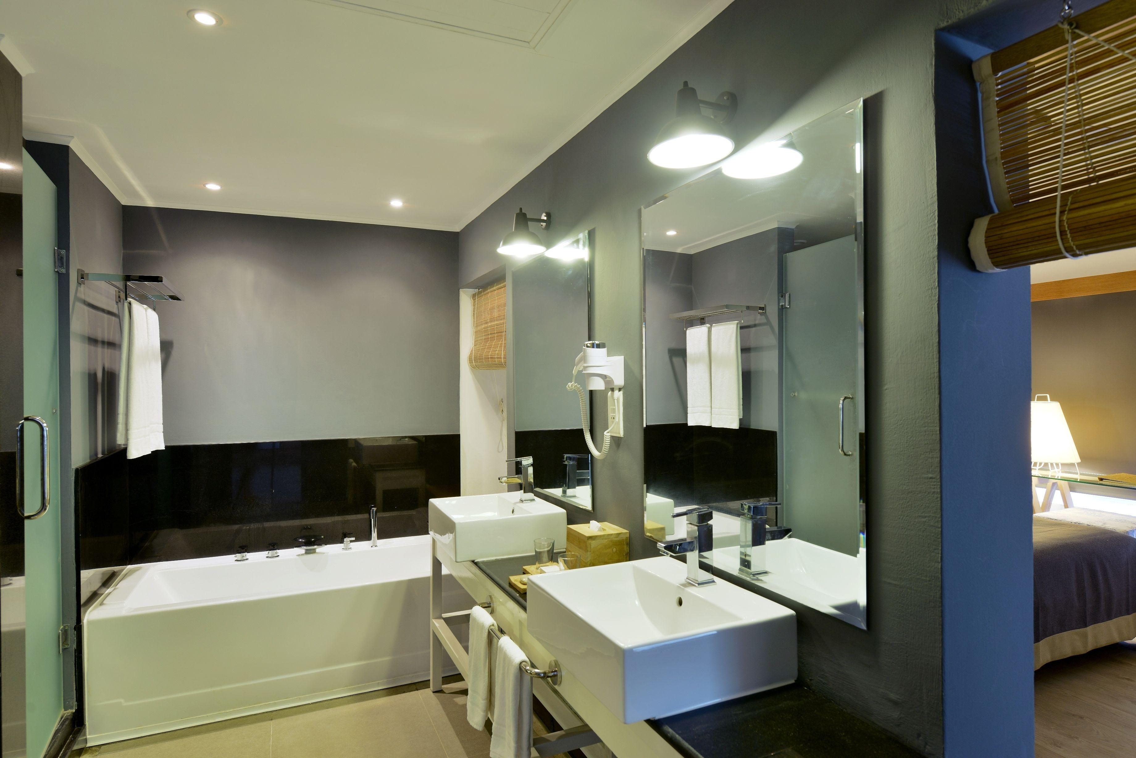 Family Suite,988254070:JPEG